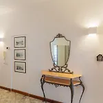 Golden And Silver By Wonderful Italy 아파트