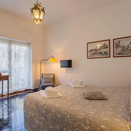 Golden And Silver By Wonderful Italy *