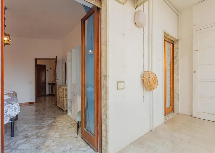 Golden And Silver By Wonderful Italy * Бари