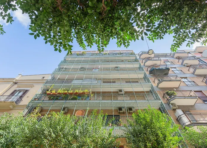 Golden And Silver By Wonderful Italy Бари