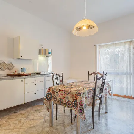 Golden And Silver By Wonderful Italy Apartmán